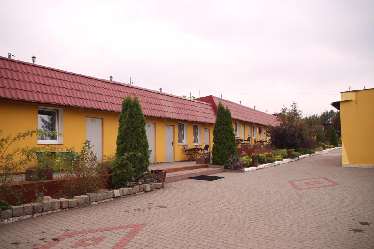 Zajazd Pod Kominkiem - Brzoza Kolo Torunia Motel 3*